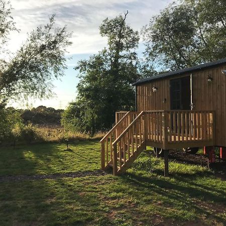 Sunset Shepherds Hut ทอนทัน ภายนอก รูปภาพ